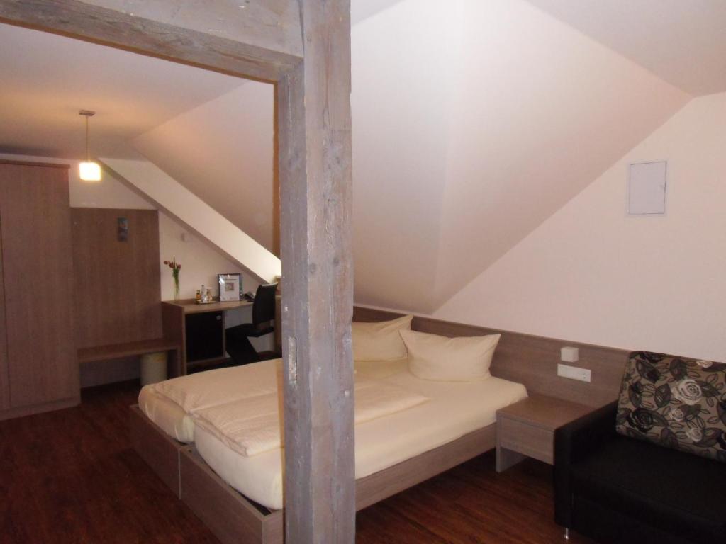 Gasthof Zum Goldenen Lamm Wettelsheim ห้อง รูปภาพ